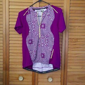 Nishiki Cycling Shirt with 2 Water Bottle Pockets Size Medium